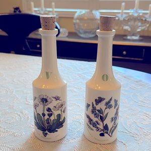 Portmeirion Botanical Garden Oil and Vinegar Bottles